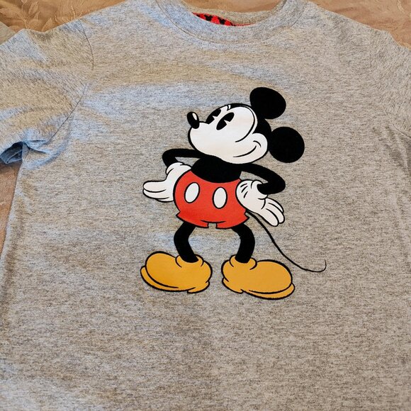 Tommy Hilfiger and Mickey Mouse T-Shirt Bundle, Size 6/7, EUC! - Picture 3 of 6
